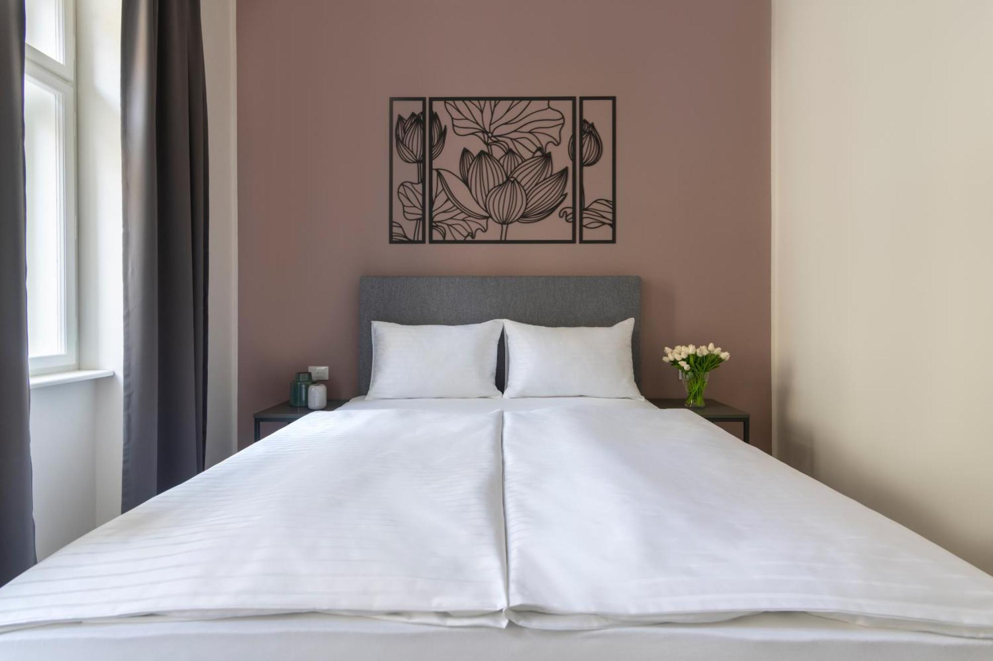 Kinsky Garden And By Dwellfort 4* Praha