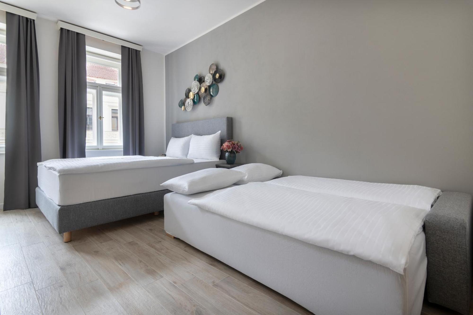 Kinsky Garden And By Dwellfort 4* Praha